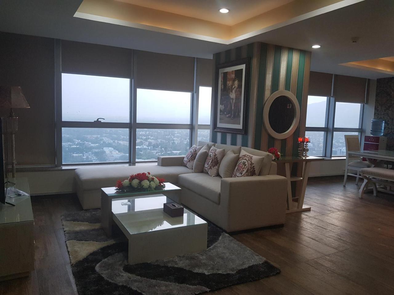 Royal Residencia Centaurus Apartment Islamabad Luaran gambar