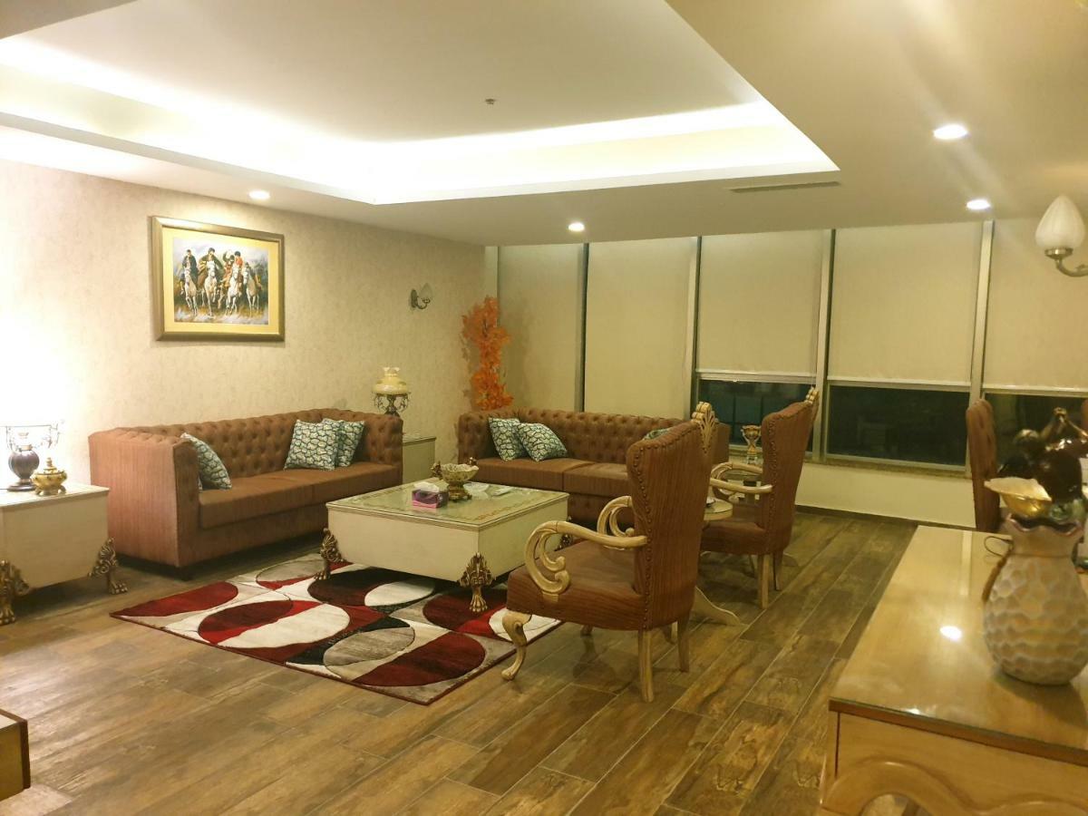 Royal Residencia Centaurus Apartment Islamabad Luaran gambar